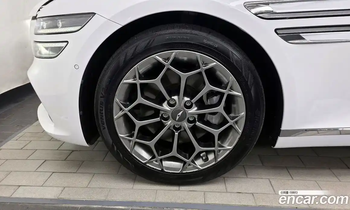 Genesis G80 2021 2.5 Автомат в Москве № 26032, фото 14