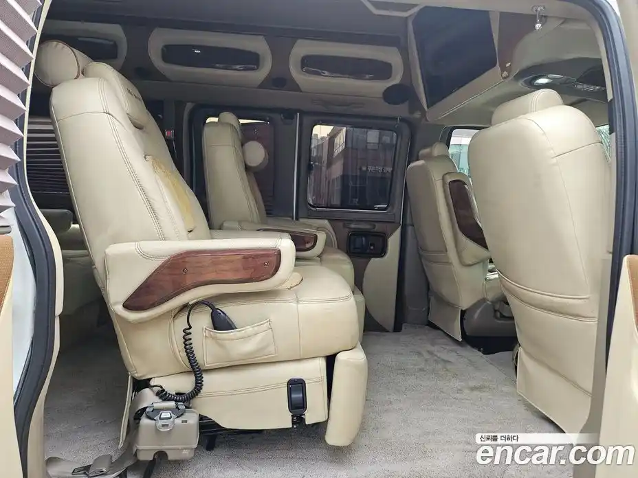 Chevrolet Express Van 2014 5.3 Автомат в Москве № 260788, фото 9