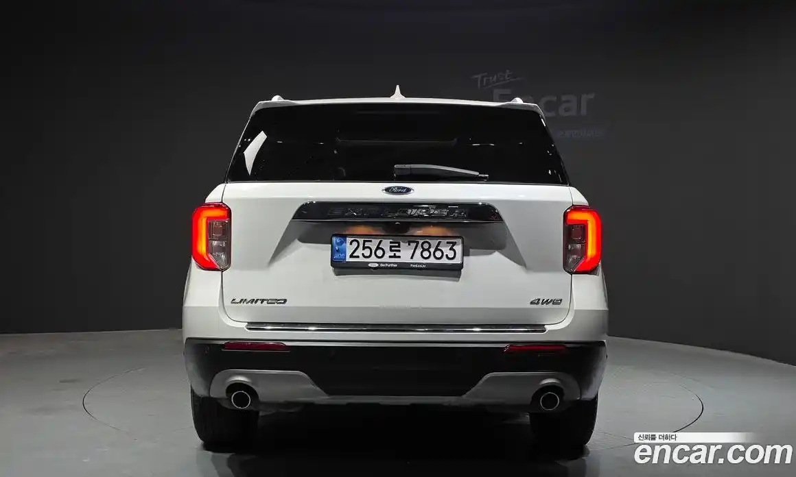 Ford Explorer 2022 2.3 Автомат в Москве № 273399, фото 18