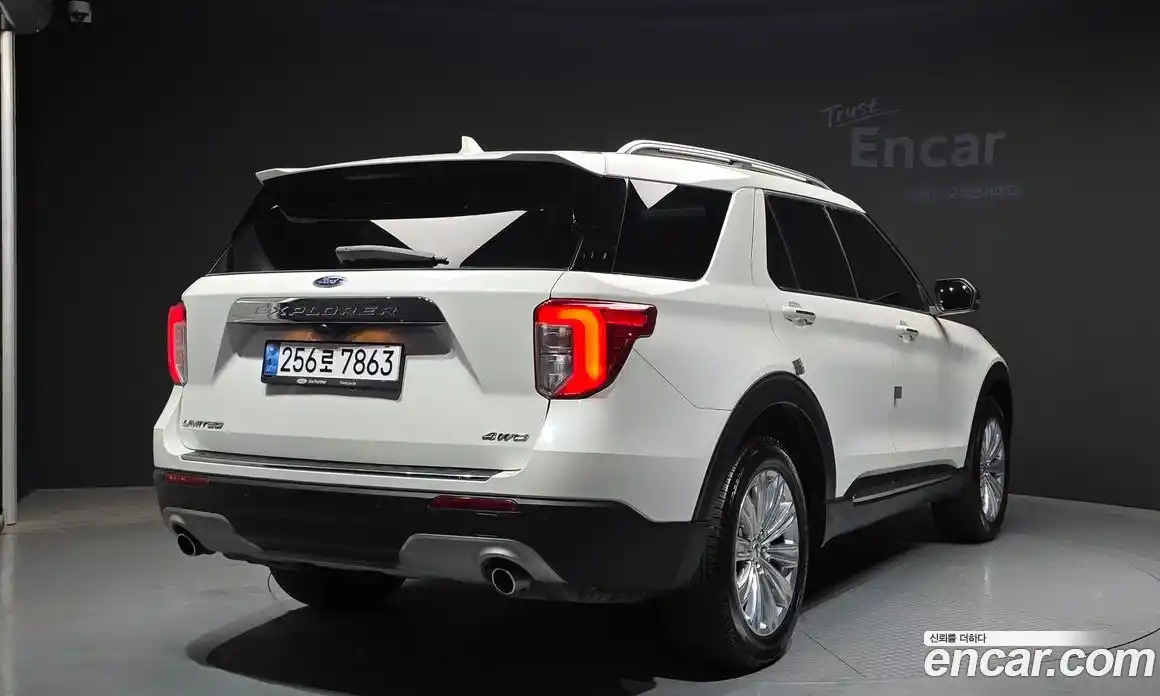 Ford Explorer 2022 2.3 Автомат в Москве № 273399, фото 4