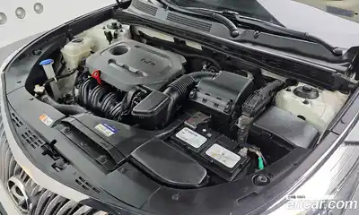 Hyundai Grandeur 2015 2.4 Автомат в Москве № 2763, миниатюра 11