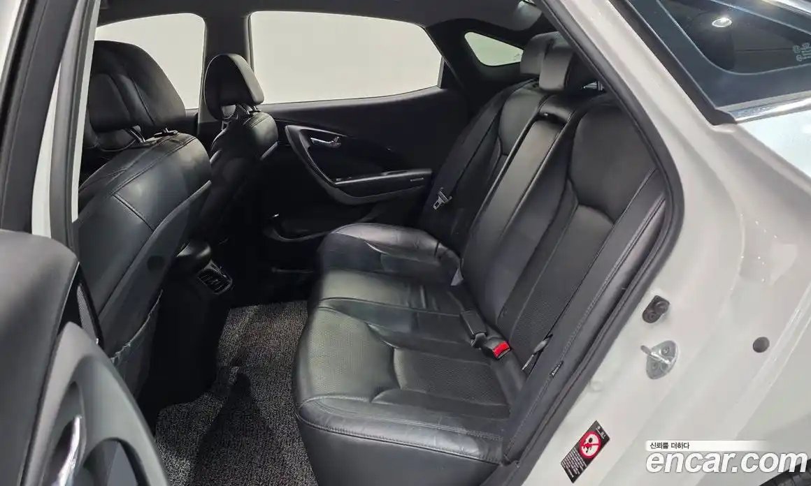 Hyundai Grandeur 2015 2.4 Автомат в Москве № 2763, фото 13