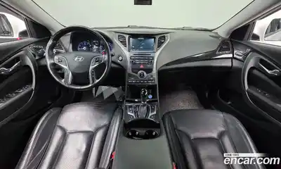 Hyundai Grandeur 2015 2.4 Автомат в Москве № 2763, миниатюра 3