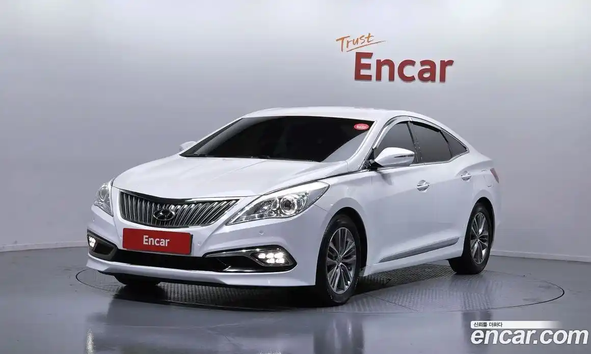 Hyundai Grandeur 2015 2.4 Автомат в Москве № 2763, фото 9