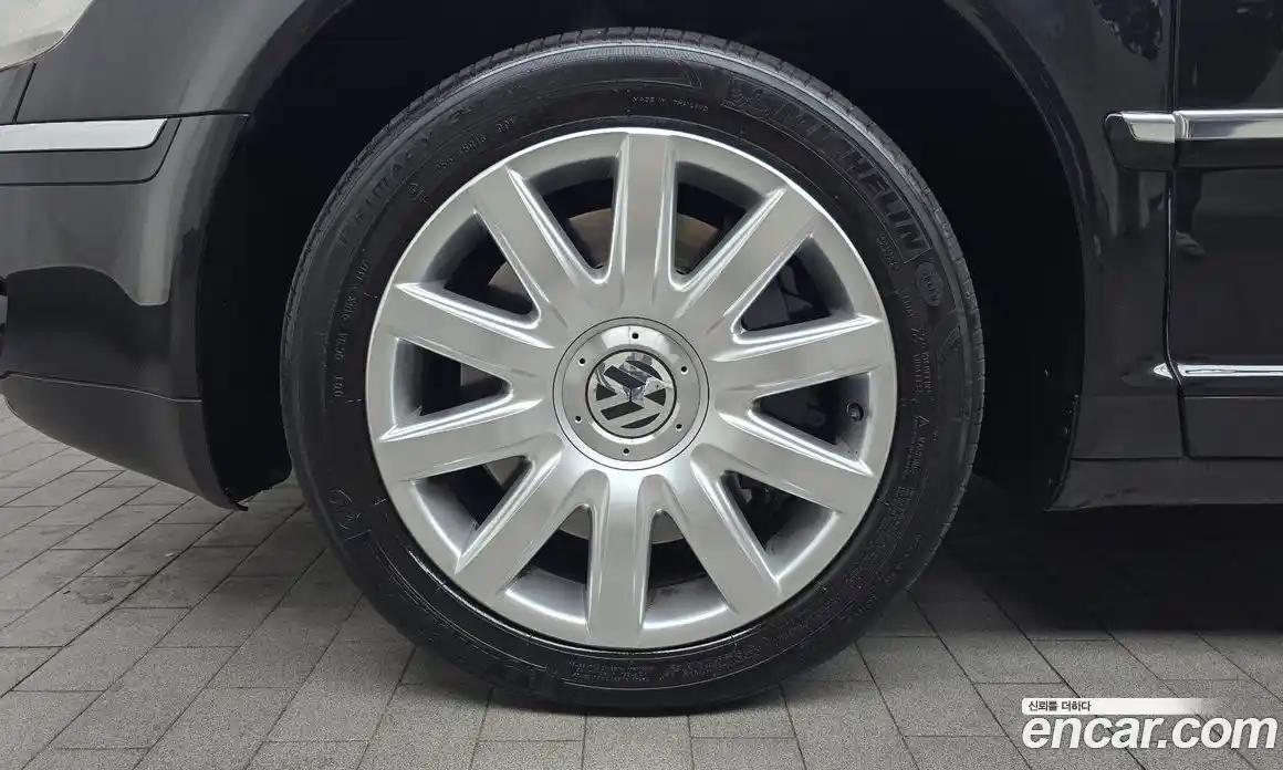 Volkswagen Phaeton 2006 6.0 Автомат в Москве № 277614, фото 12