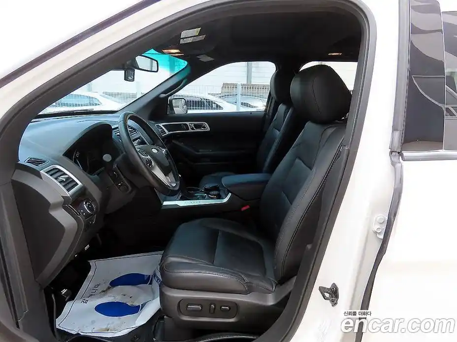 Ford Explorer 2015 3.5 Автомат в Москве № 281960, фото 5