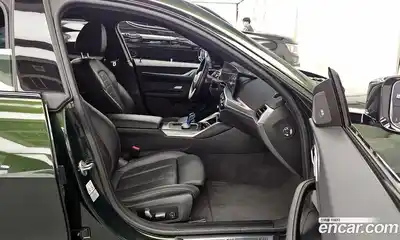 BMW i4 2022 0.2 Автомат в Москве № 282973, миниатюра 10