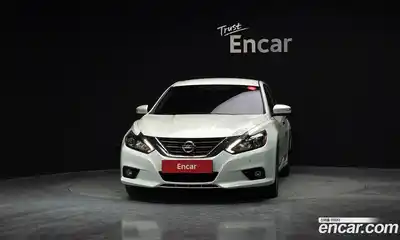 Nissan Altima 2017 2.5 Автомат в Москве № 285003, миниатюра 11