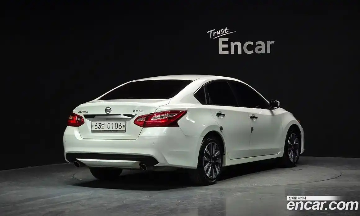 Nissan Altima 2017 2.5 Автомат в Москве № 285003, фото 4