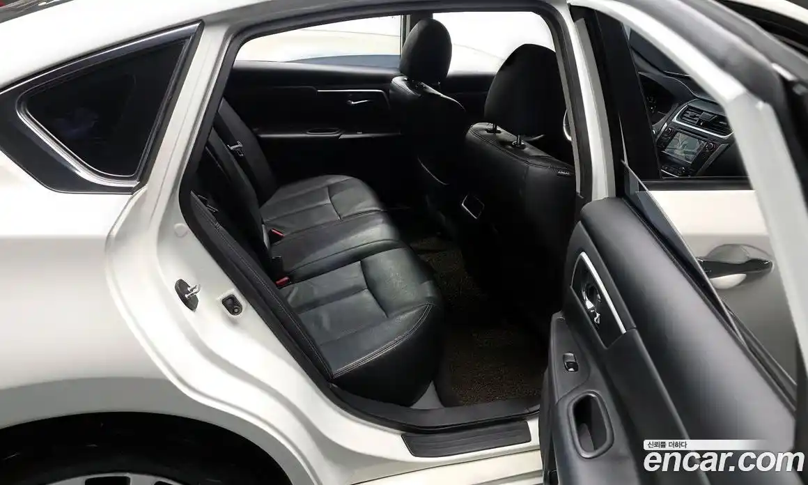 Nissan Altima 2017 2.5 Автомат в Москве № 285003, фото 5