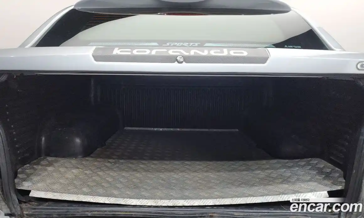 SsangYong Korando 2012 2.0 Автомат в Москве № 30746, фото 16