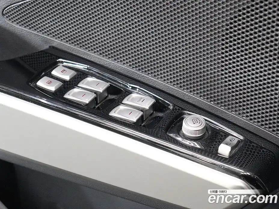 SsangYong TIBOLI 2016 1.6 Автомат в Москве № 30992, фото 14