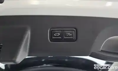 Kia Canival 2024 1.6 Автомат в Москве № 321075, миниатюра 3