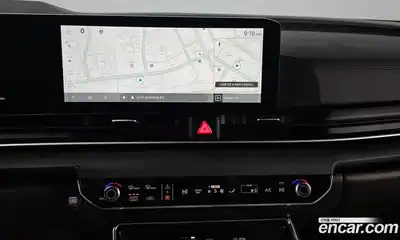 Kia Canival 2024 1.6 Автомат в Москве № 321075, миниатюра 5