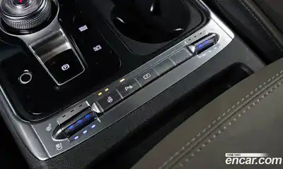 Kia Canival 2024 1.6 Автомат в Москве № 321075, миниатюра 6