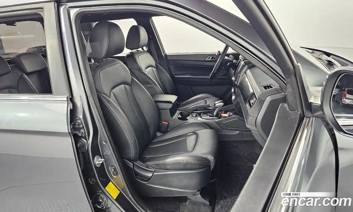 SsangYong Rexton 2021 2.2 Автомат в Москве № 33168, фото 3