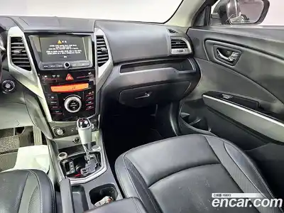 SsangYong TIBOLI 2016 1.6 Автомат в Москве № 341579, миниатюра 10