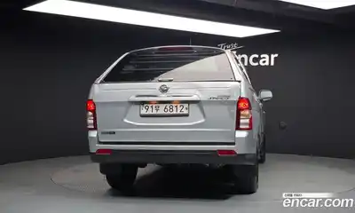 SsangYong Korando 2015 2.0 Автомат в Москве № 341889, миниатюра 12