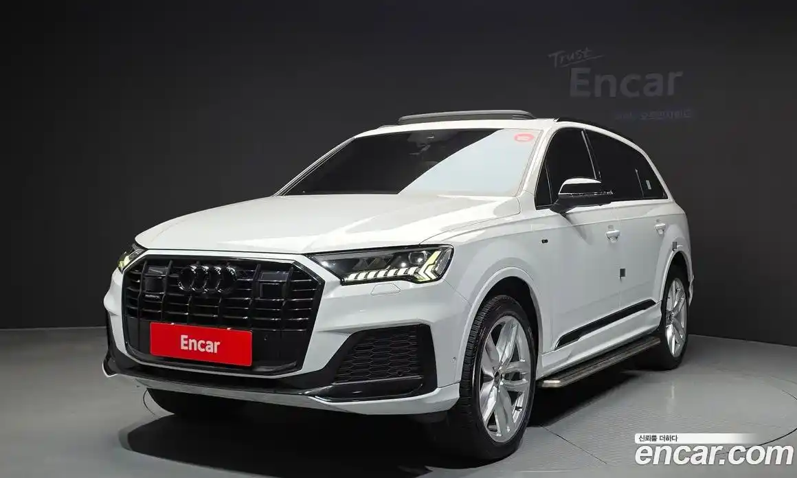 Audi Q7 2023 3.0 Автомат в Москве № 343555, фото 7