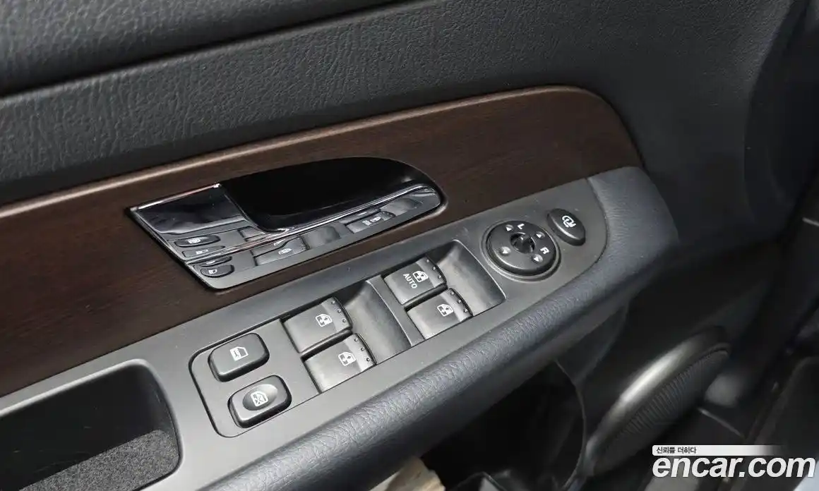 SsangYong Rexton 2013 2.0 Автомат в Москве № 35040, фото 16