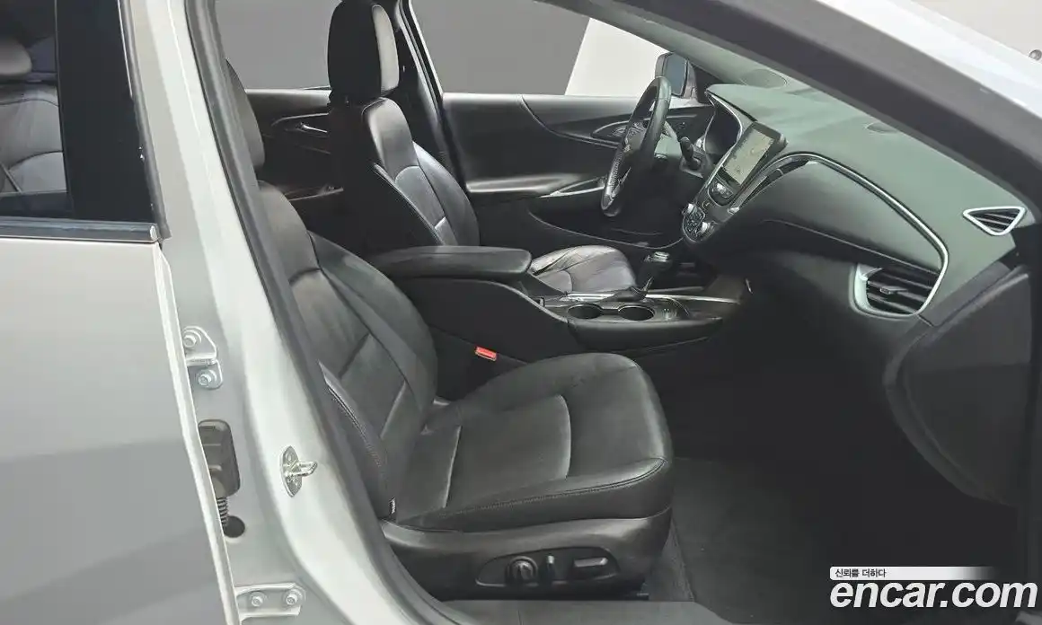 Chevrolet Malibu 2017 1.5 Автомат в Москве № 354486, фото 10