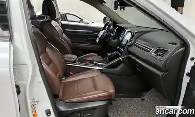 Renault QM6 2017 2.0 Автомат в Москве № 356992, миниатюра 11