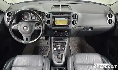 Volkswagen Tiguan 2016 2.0 Автомат в Москве № 358674, миниатюра 7