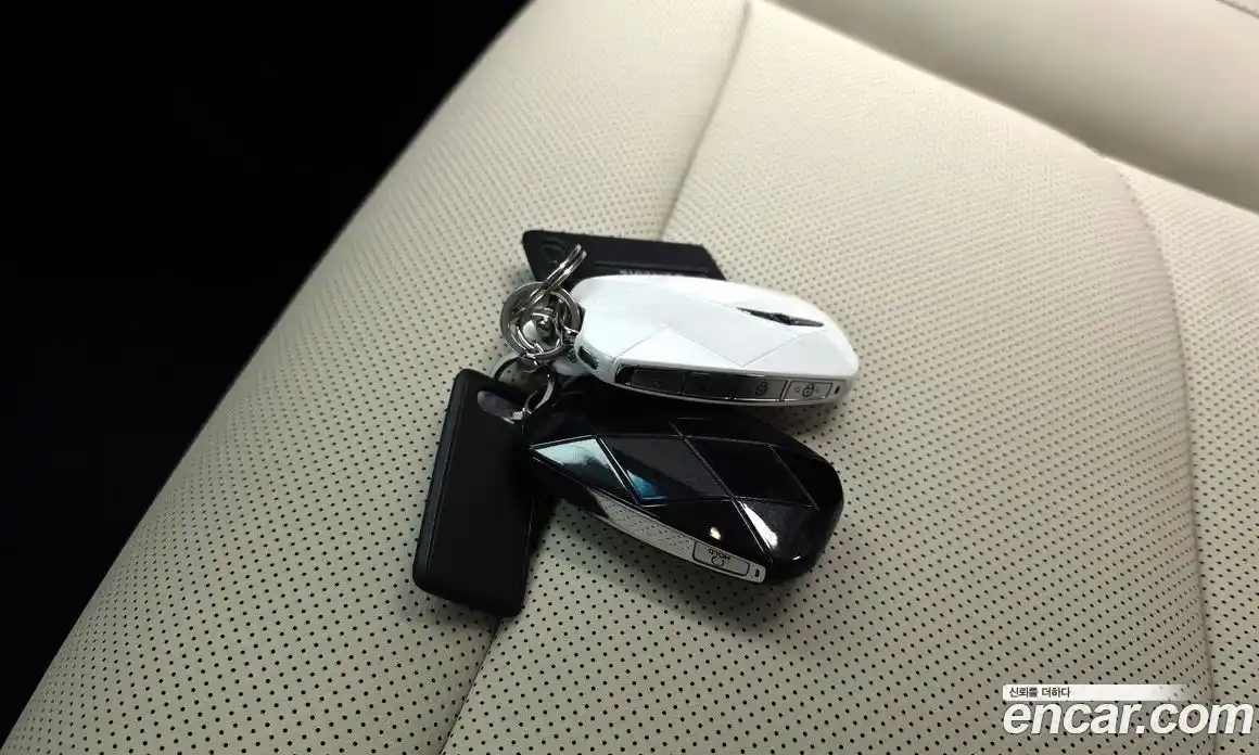 Genesis GV70 2025 2.5 Автомат в Москве № 364225, фото 19