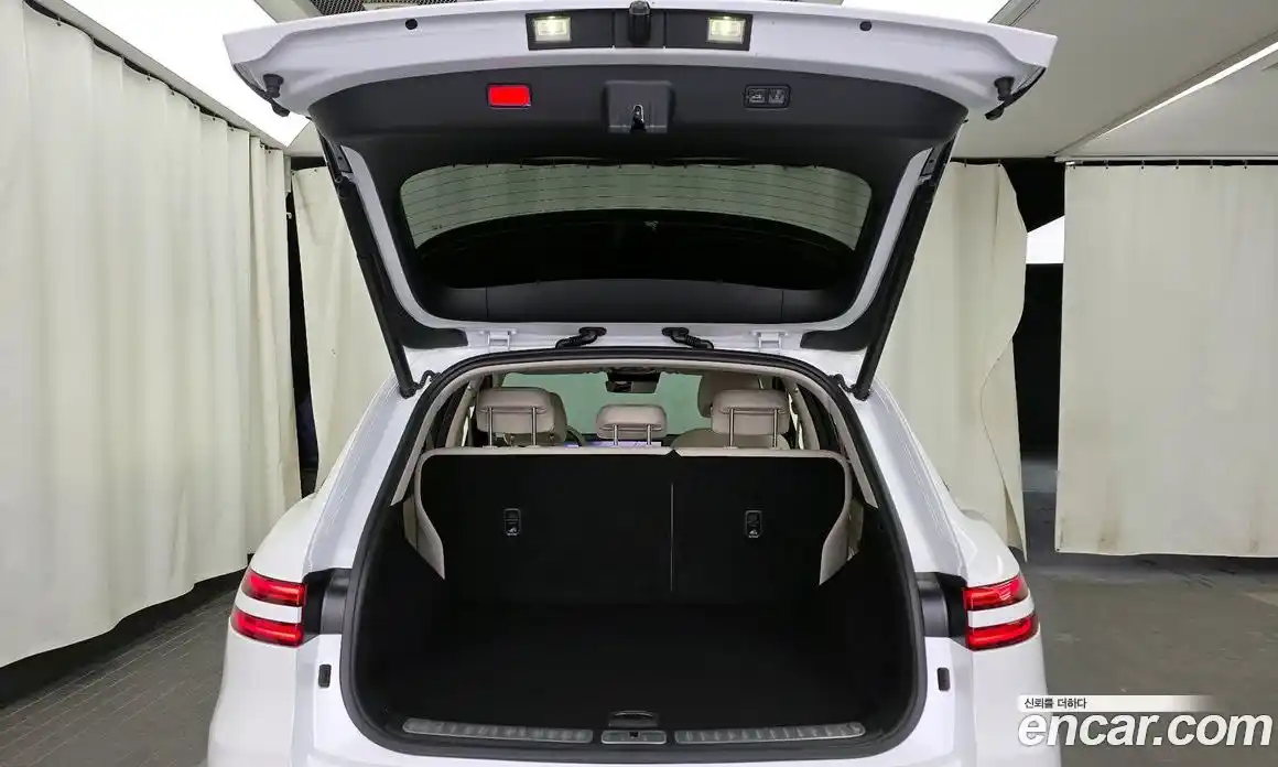 Genesis GV70 2025 2.5 Автомат в Москве № 364225, фото 20