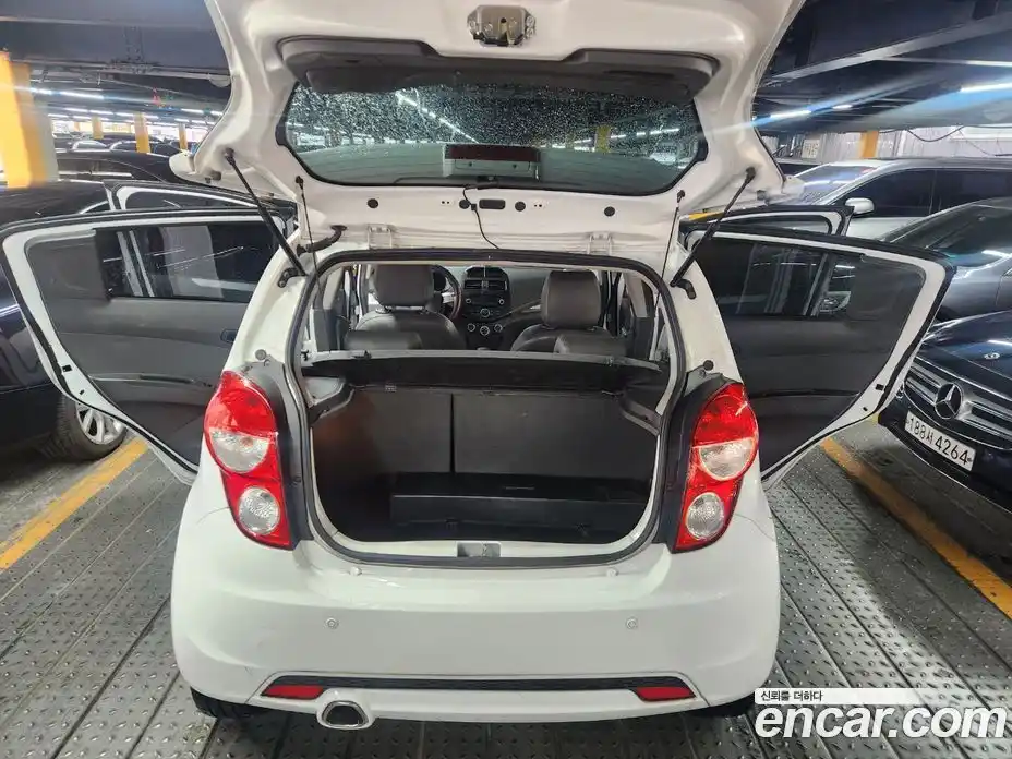 Chevrolet Spark 2014 1.0 Автомат в Москве № 36733, фото 12