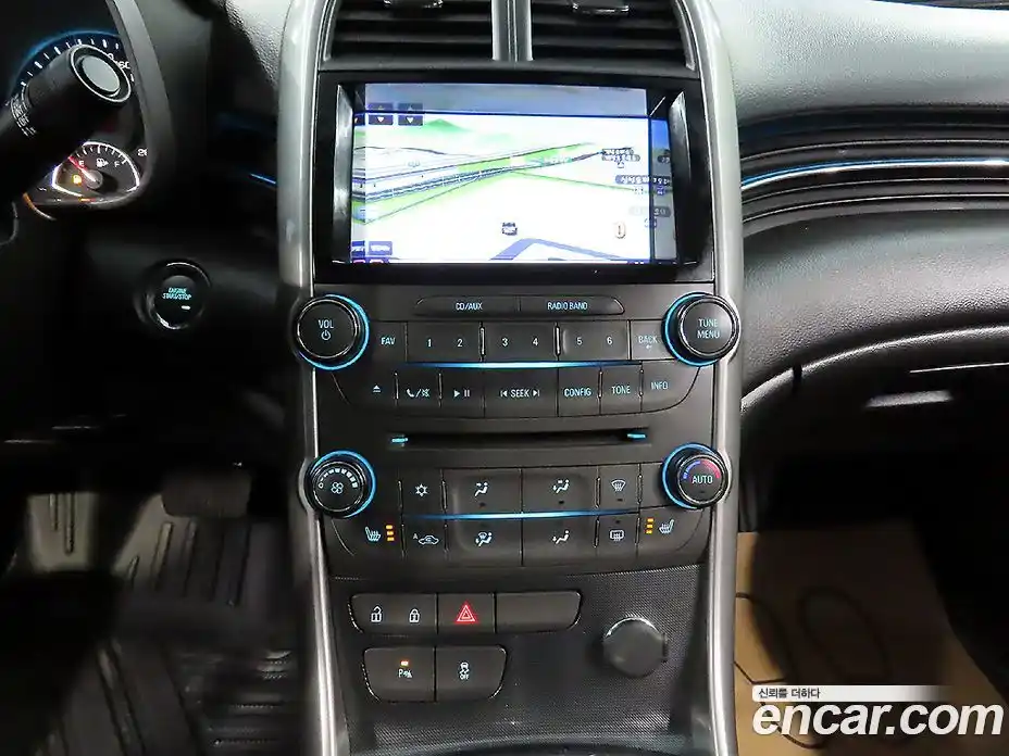 Chevrolet Malibu 2015 2.0 Автомат в Москве № 36845, фото 12