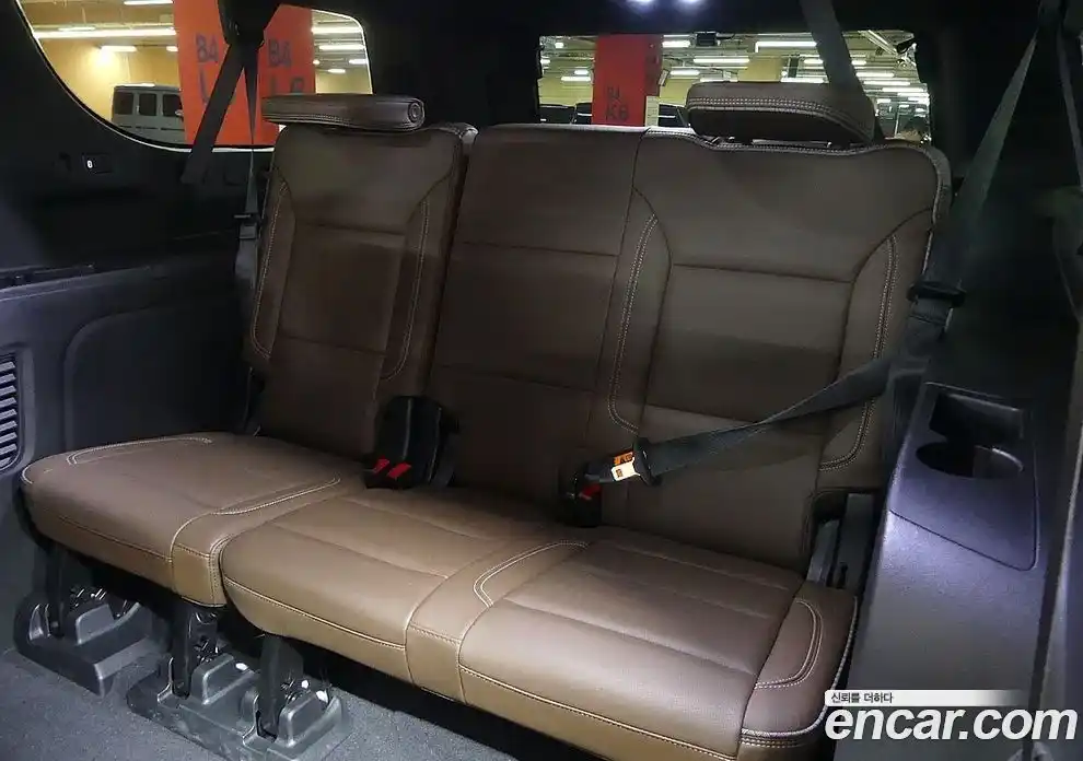 Chevrolet Surburban 2021 6.2 Автомат в Москве № 375165, фото 17