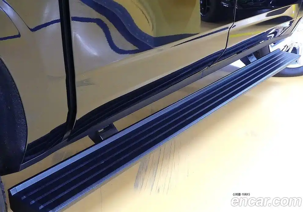 Chevrolet Surburban 2021 6.2 Автомат в Москве № 375165, фото 19