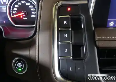 Chevrolet Surburban 2021 6.2 Автомат в Москве № 375165, миниатюра 9