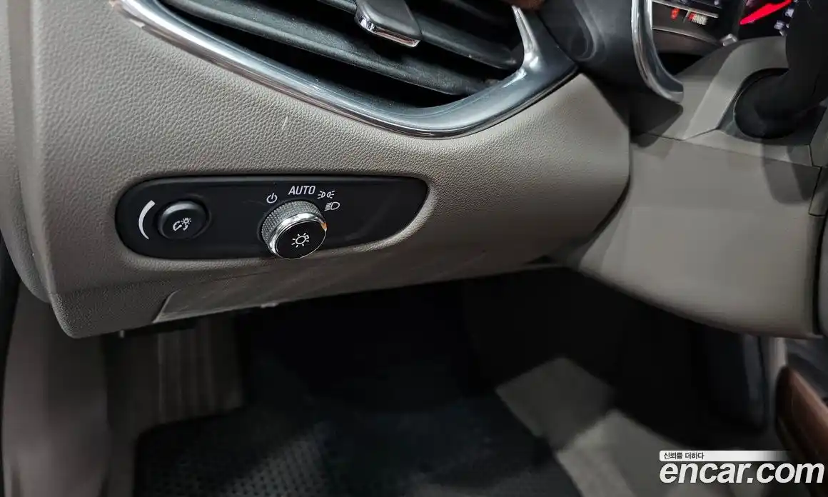 Chevrolet Malibu 2017 2.0 Автомат в Москве № 37713, фото 14