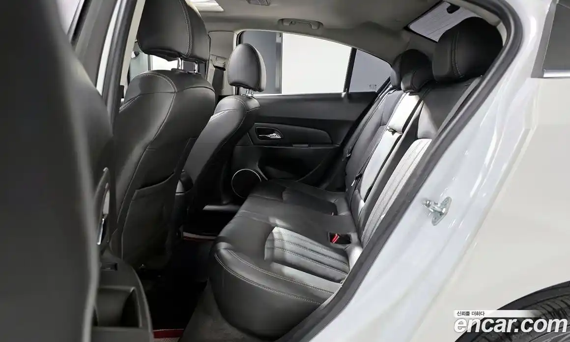 Chevrolet Cruze 2014 1.8 Автомат в Москве № 390280, фото 11