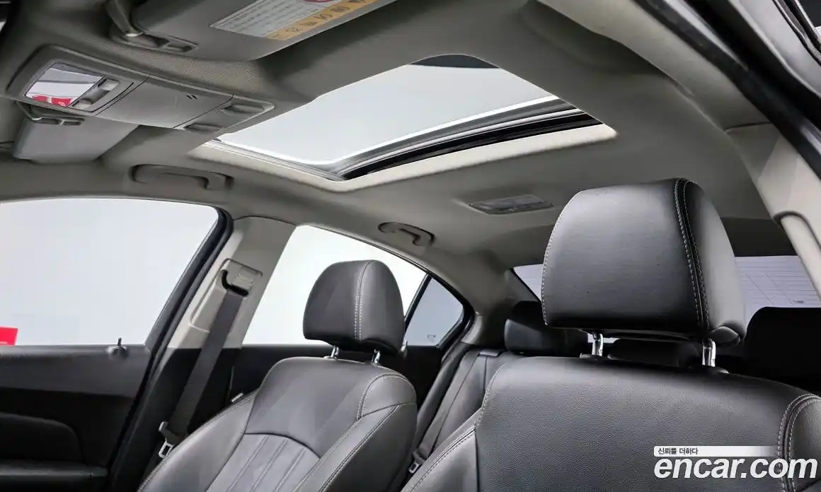 Chevrolet Cruze 2014 1.8 Автомат в Москве № 390280, фото 18