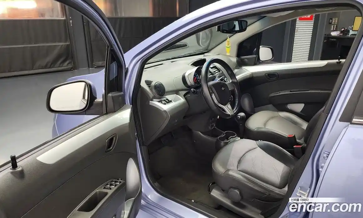 Chevrolet Spark 2014 1.0 Автомат в Москве № 39776, фото 18