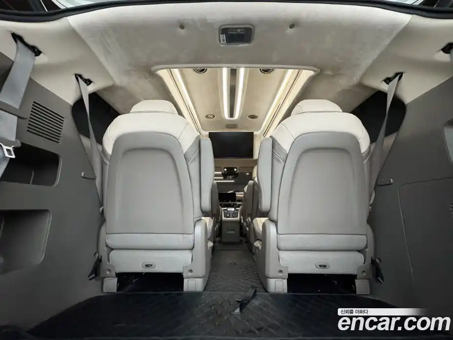 Kia Canival 2024 1.6 Автомат в Москве № 400850, фото 16