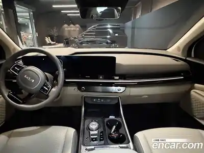 Kia Canival 2024 1.6 Автомат в Москве № 400850, миниатюра 9