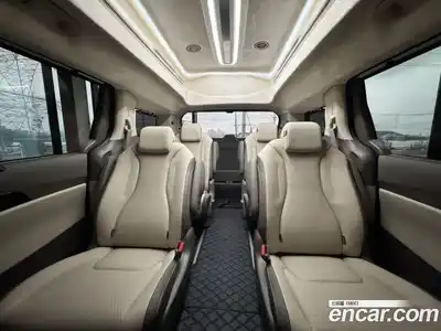 Kia Canival 2024 1.6 Автомат в Москве № 400850, миниатюра 10