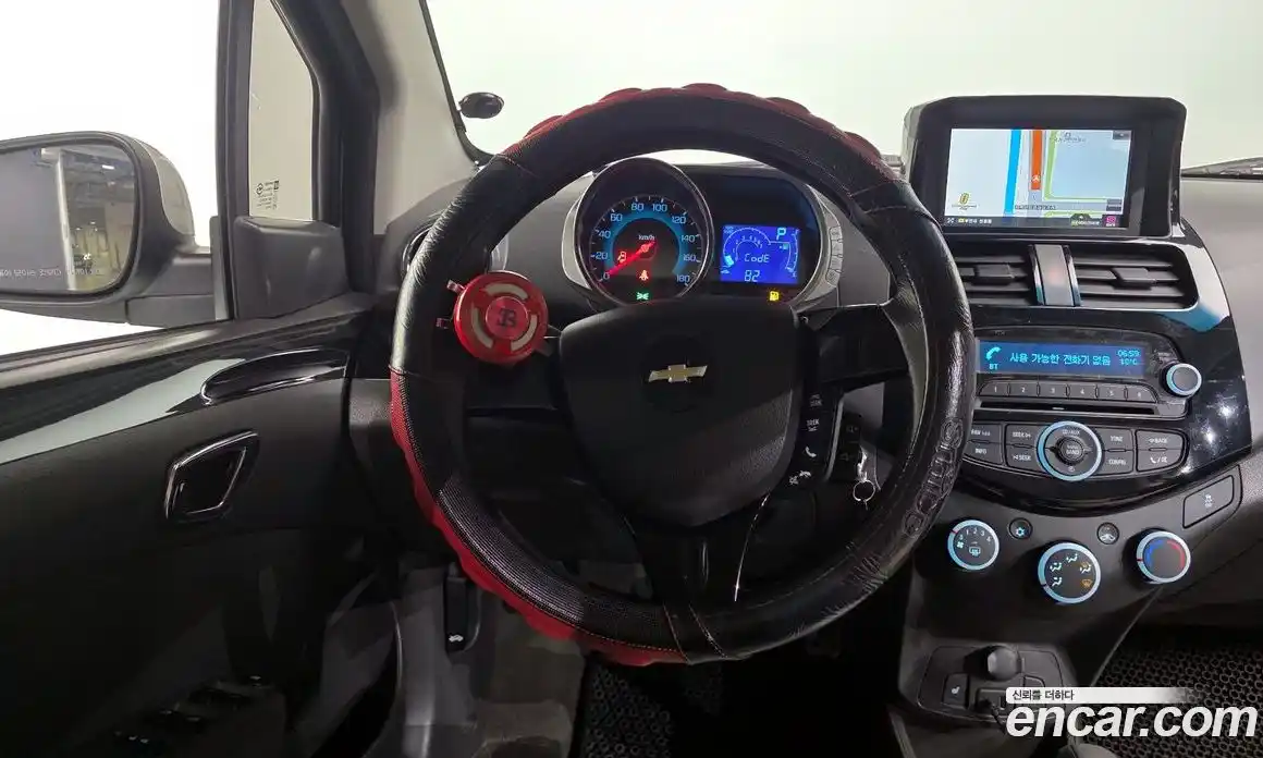 Chevrolet Spark 2015 1.0 Автомат в Москве № 40314, фото 8