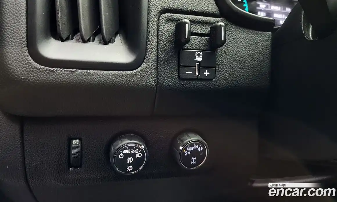 Chevrolet Colorado 2022 3.6 Автомат в Москве № 41081, фото 19