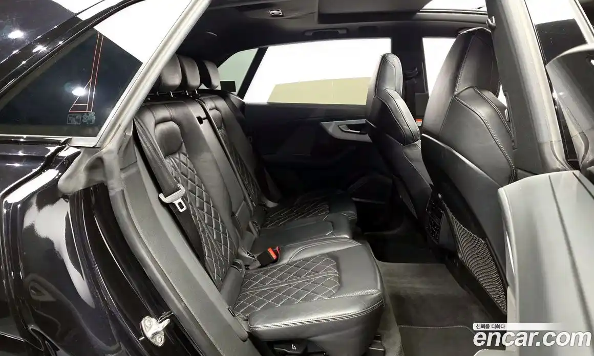 Audi Q8 2021 3.0 Автомат в Москве № 414412, фото 12