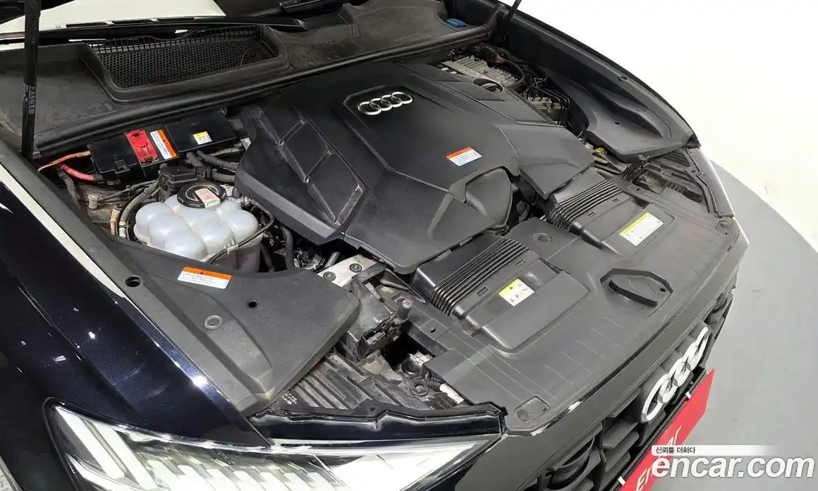 Audi Q8 2021 3.0 Автомат в Москве № 414412, фото 6