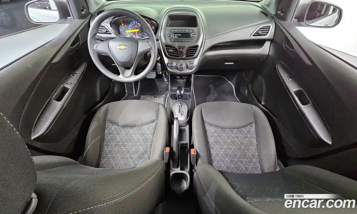 Chevrolet Spark 2020 1.0 Автомат в Москве № 41451, фото 17