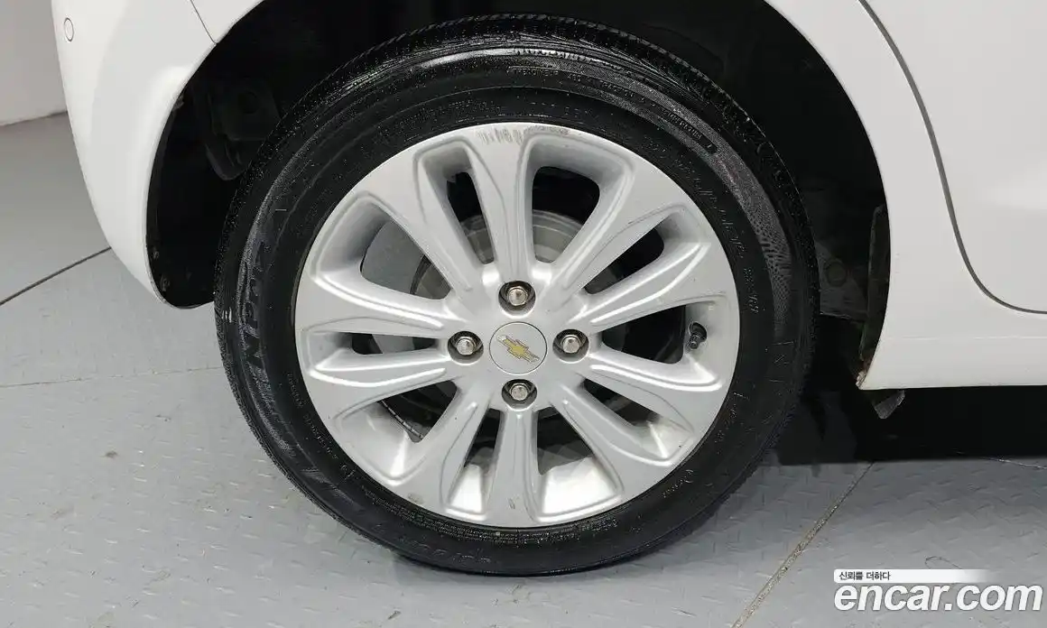 Chevrolet Spark 2017 1.0 Автомат в Москве № 41562, фото 15