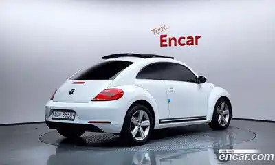 Volkswagen Beatle 2013 2.0 Автомат в Москве № 432441, миниатюра 2