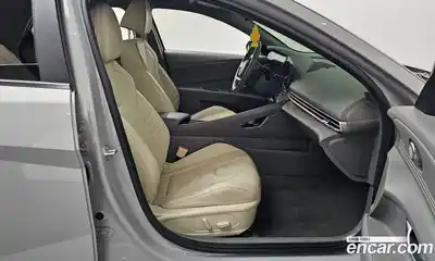 Hyundai Avante 2023 1.6 Автомат в Москве № 450198, миниатюра 11