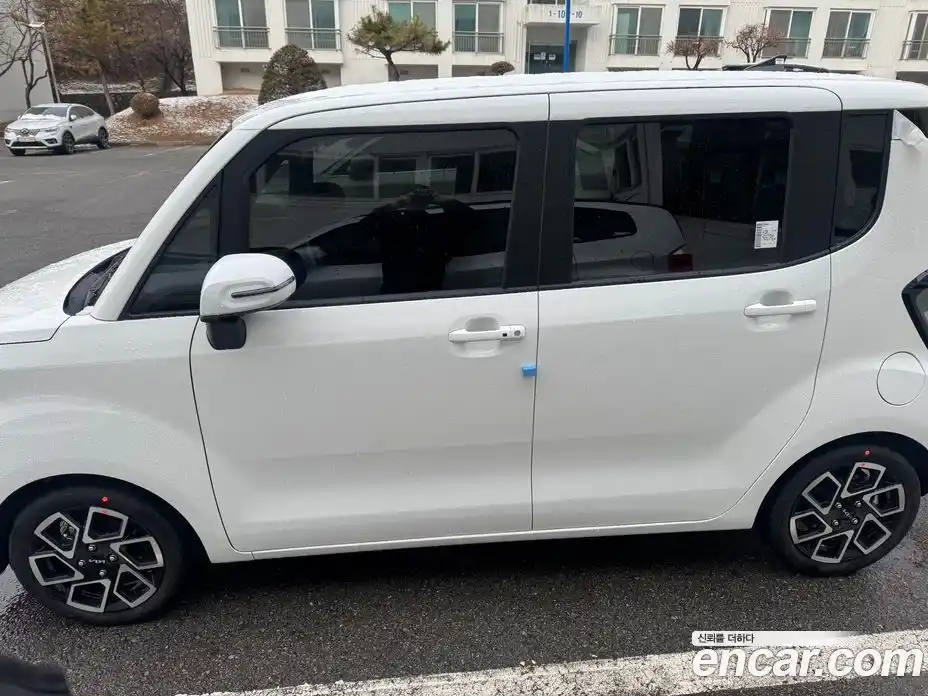 Kia Ray 2026 1.0 Автомат в Москве № 450651, фото 4